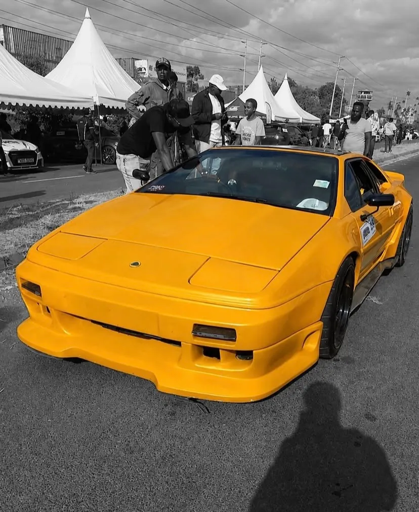 Car photo 5